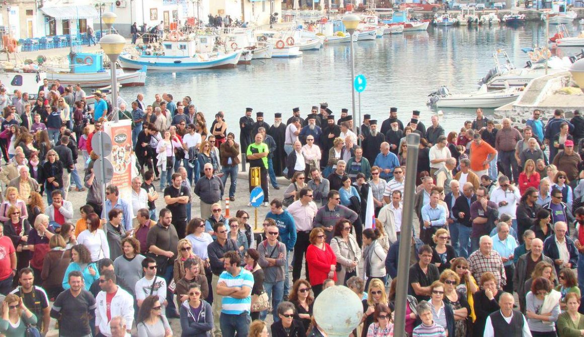 Ξεσηκωμός στη Λήμνο - Στους δρόμους όλο το νήσι