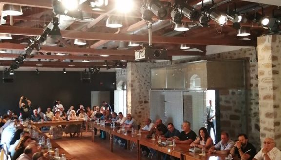Η ιστορική πρώτη συνεδρίαση του Δημοτικού συμβουλίου του νεοσύστατου Δήμου Δυτικής Λέσβου είναι γεγονός!